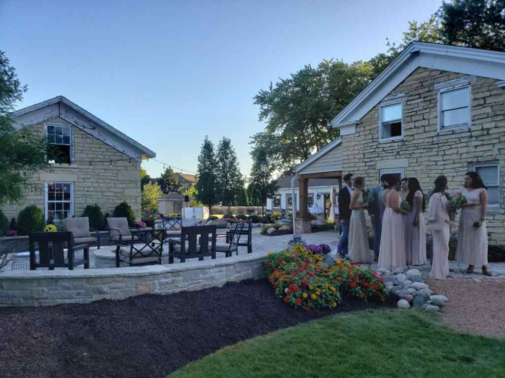 Plainfield Wedding Venue The Farmhouse